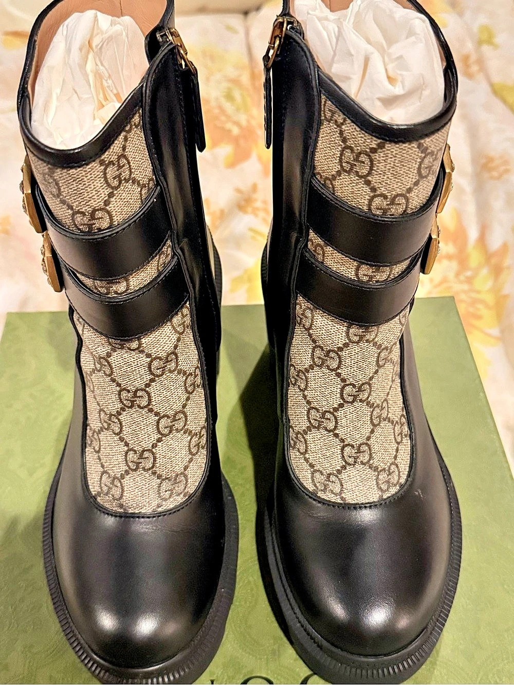 Gucci Buckles Ankle Boots Black Beige Leather-Look Platform Ankle Boots